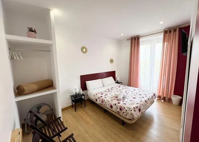 Hostal Abaaly Madrid